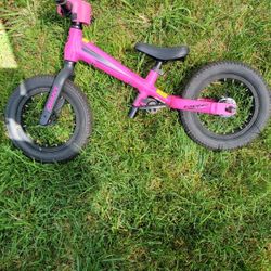 Kids Push-bike Giant