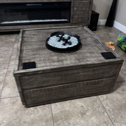 Living Room Centerpiece 