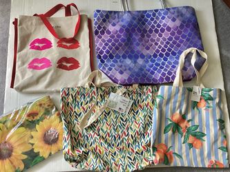 5 NEW Canvas Tote Beach Ever-day Use Bags Lancôme, Planet E, Mermaid etc.