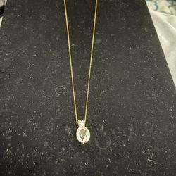 Necklace Made In 10 K Gold Length 18 Inches