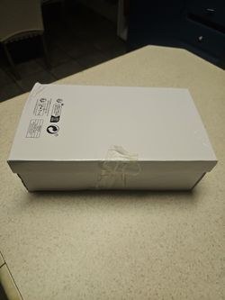 Zapatillas. Color Negro