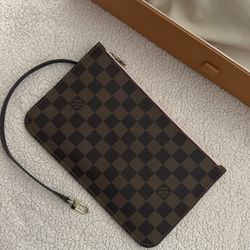 Authentic LV Neverfull MM Pouch