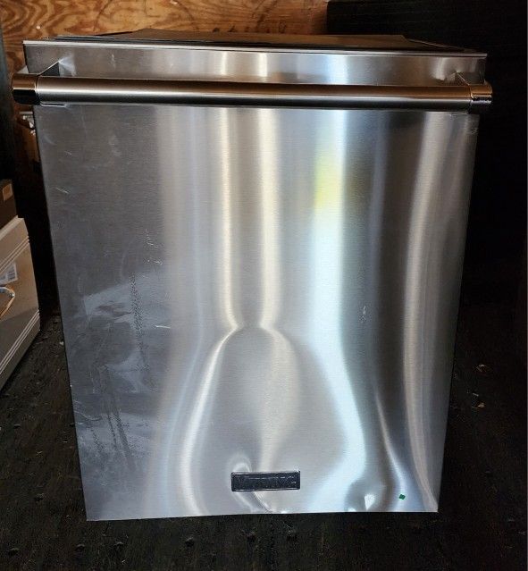 Lavaplatos (Dishwasher)
