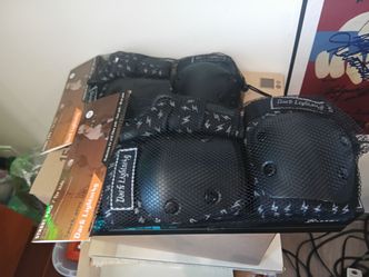Dark Lightning Kids Protective Pad Set