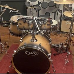PDP PACIFIC MAPLE DRUM KIT