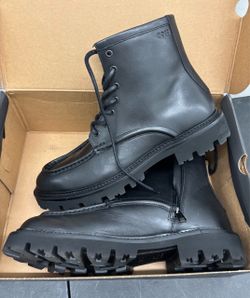 New - Men’s Hugo Boss Boots
