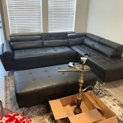 Modern sectional couch with ottoman