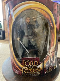 Legolas with Rohan Armor LOTR The Two Towers ToyBiz 2002 New In Box