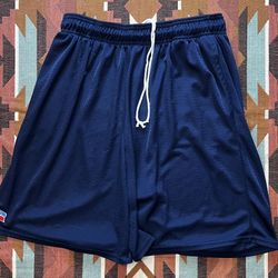 Vintage Russell Athletic Navy Blue Athletic Mesh Shorts Gym Run Men’s Large 