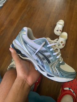 ASICS Kayano 14