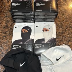 NIKE SKI MASK BLACK AND WHITE