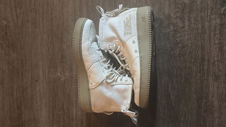 Af1 olive ivory