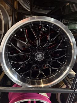 18x8” White Diamond W503