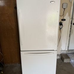 Whirlpool Bottom Freezer Refrigerator 