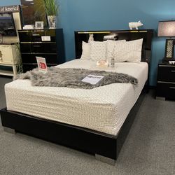 Queen / King / California King Gloss Black Bed Frame - BRAND NEW 