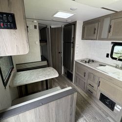 Travel Trailer 2022 Amerilite 197BH