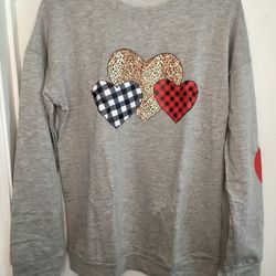❤️Heart Sweatshirt, Medium 