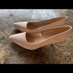 EUC Women’s 9.5 A New Day Peach suede feel heels pumps dress shoes gorgeous