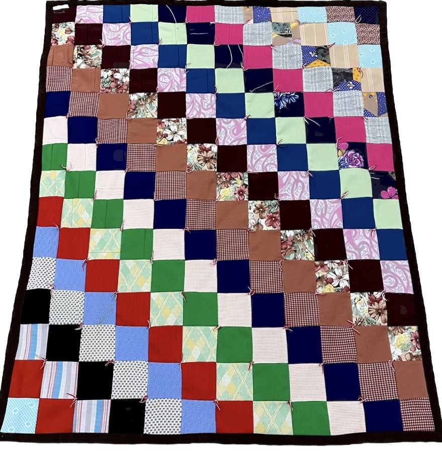 Vintage 1960’s Lap Quilt Throw Patchwork Gorgeous Farmhouse Retro Colorful 42”