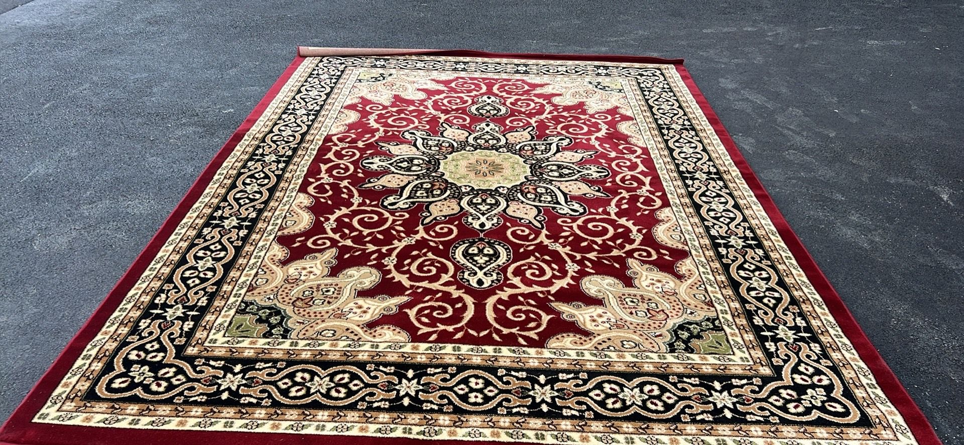 new never used very good quality, Turkish maid area rug 8x11 new never used very good quality, Turkish maid area rug