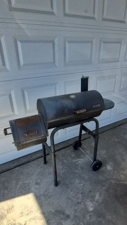 Char-Broil Offset Charcoal Smoker Grill