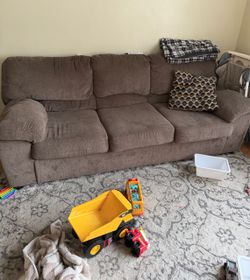 Couch / recliner