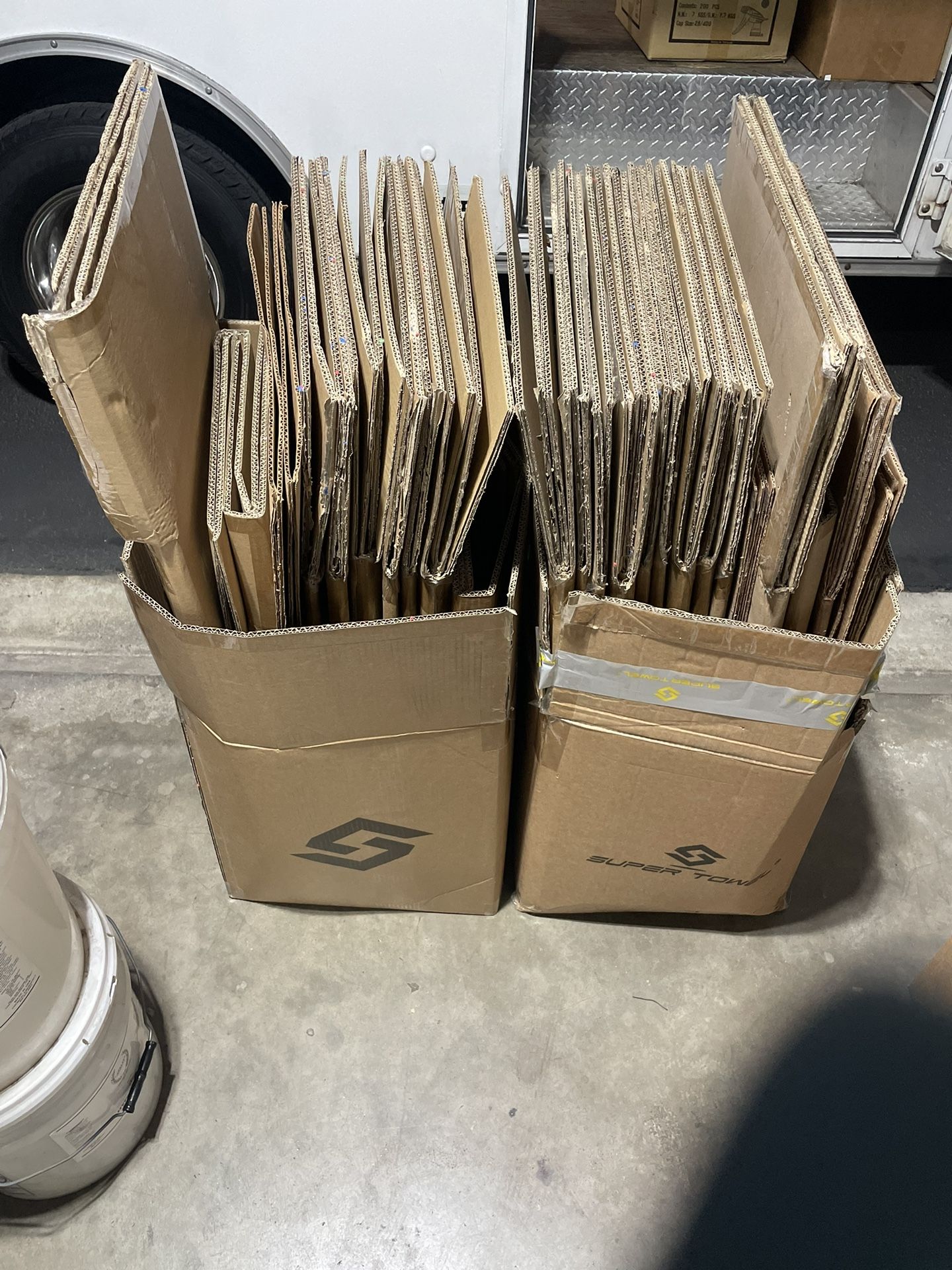 Moving Storage Cardboard Boxes **READ DESCRIPTION BEFORE MESSAGING**