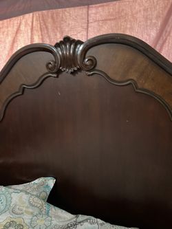 King Size Bed With Mattress ,Head Board  & Foot Board