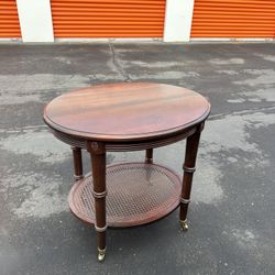 Ethan Allen Freeport End Table