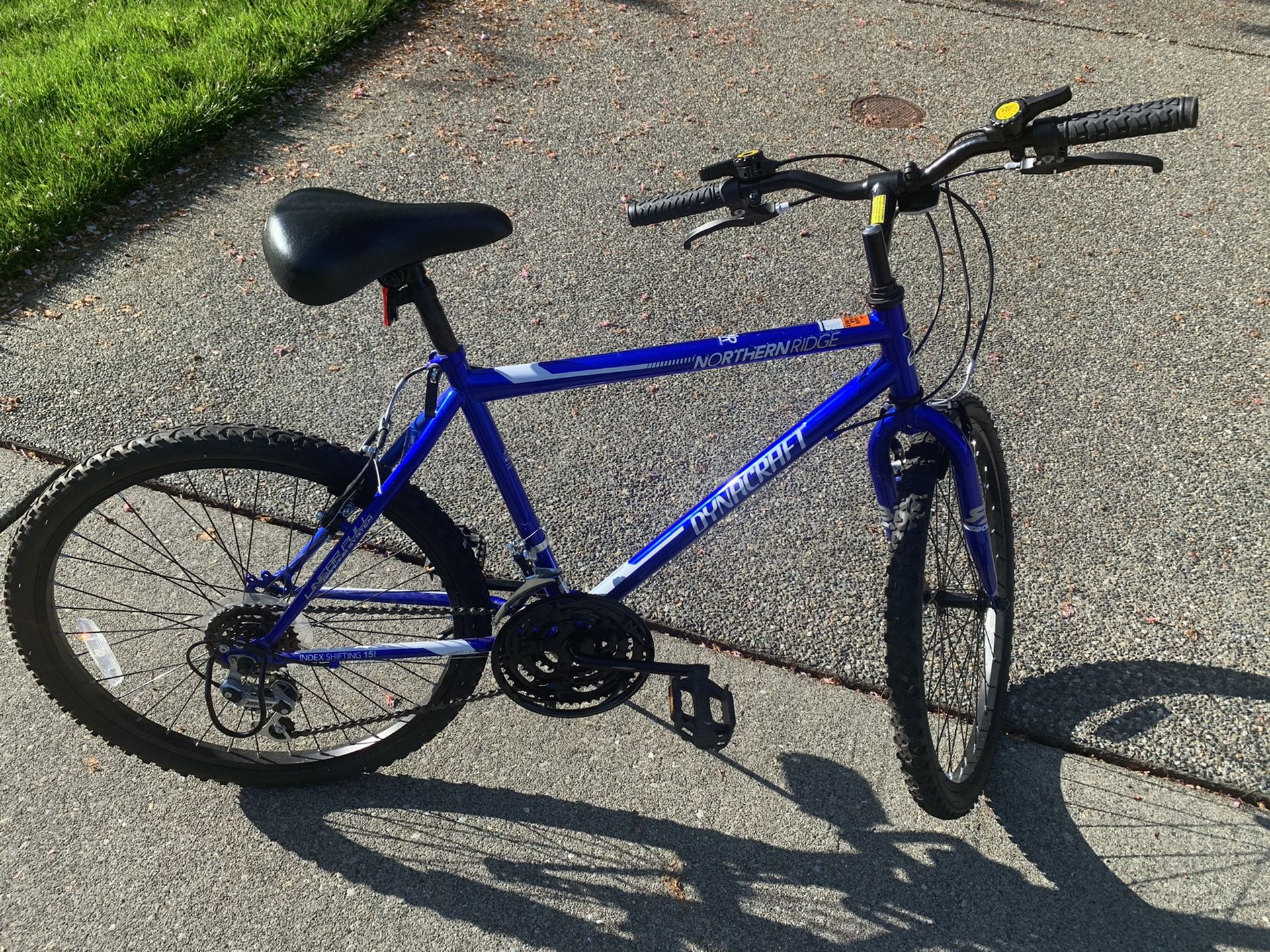 Dynacraft northern ridge bike 24” 15 speed for Sale in Bellevue, WA