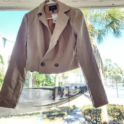 New Camel/beige Cropped Blazer