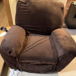 Large Cozy Recliner