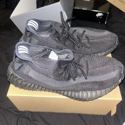 Yeezy Boost  350 V2 Onyx