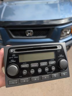 OEM Honda Element Radio CD Player - MP3 / WMA / XM (P/N: 39101-SCV-A120-M1)