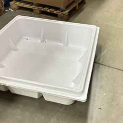 60 Gallon water reservoir White 40x40 X12” under Table Reservoir