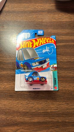 Hot Wheels Tooned Mazda RX-3