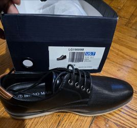 Hermoso y elegante zapato US 7
