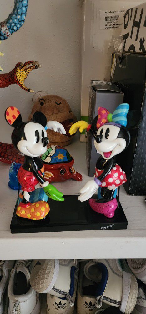 Disney Collector's Figurine (BRITO COLLABORATION)