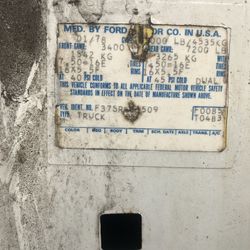 1978 Ford 350 Flatbed Dually With Functional Lift Gate 