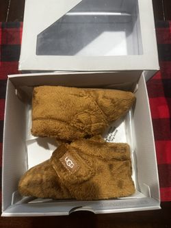 Uggs Toddler Shoes 