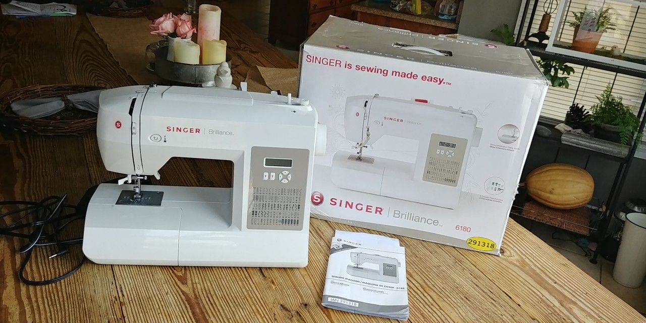 Singer Brilliance sewing machine #6 1 8 0