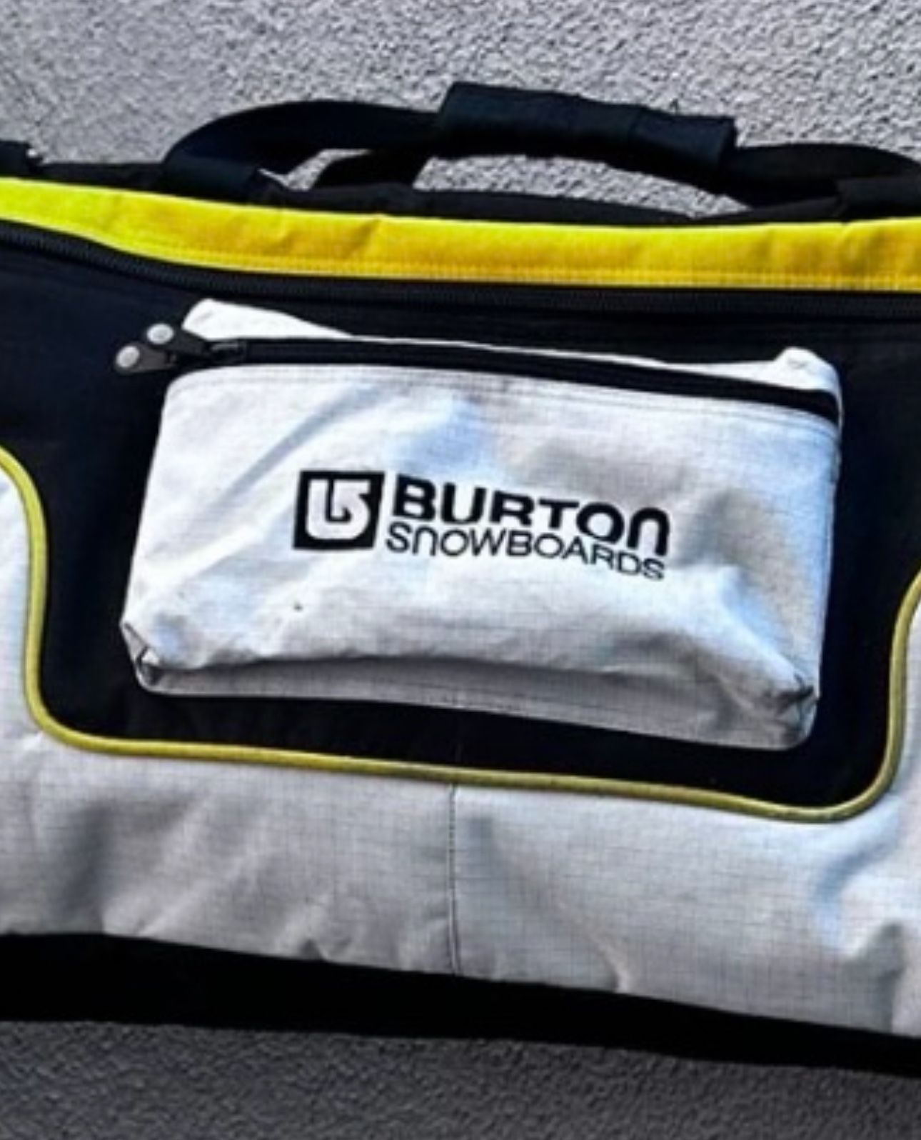 Burton Bag and And Snowboard  Lamar