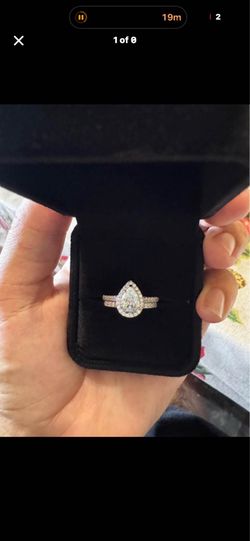 Side 7 Moissanite Engagement Ring: never worn