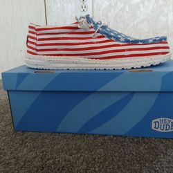 Men's Hey Dude Shoes - Size 14