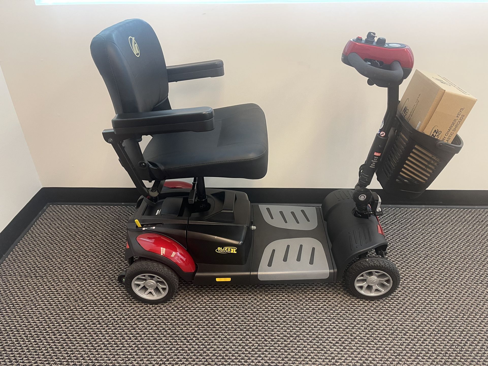 Buzzaround XL 4-Wheel