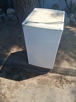 Mini frige