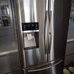 Samsung XL fridge/freezer 