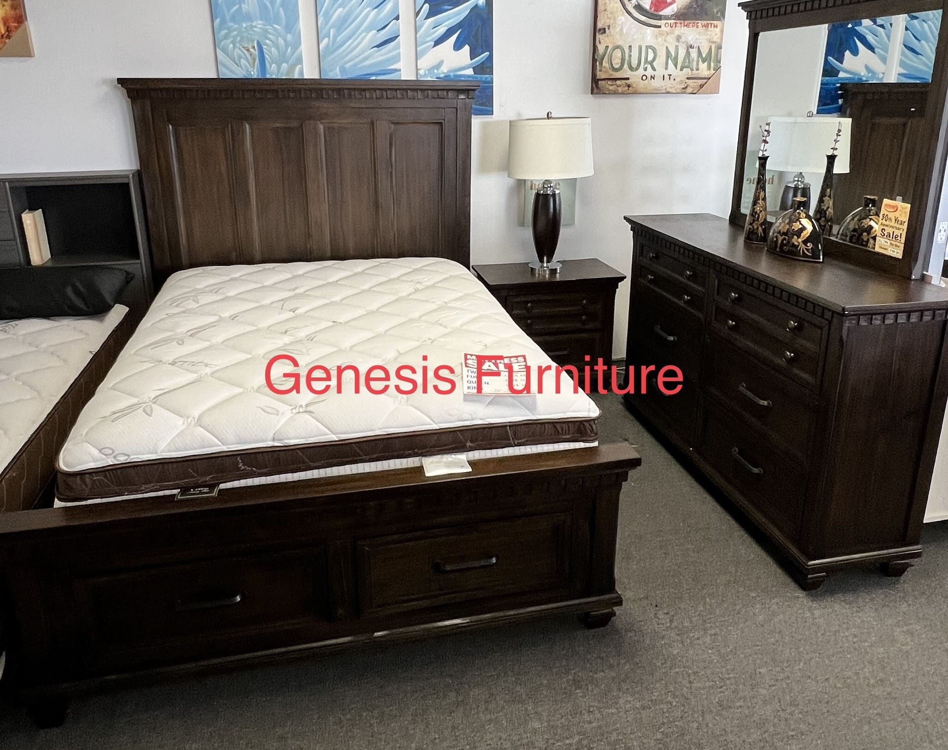 4pc Queen Bedroom Set 