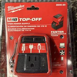 Milwaukee M18 Top-Off 175W Power Inverter