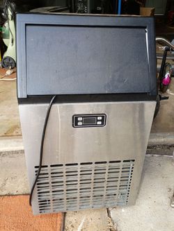 commercial Ice maker